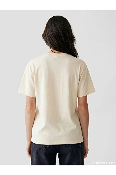 LC Waikiki Γυναικείο μπλουζάκι μπεζ Crew Neck