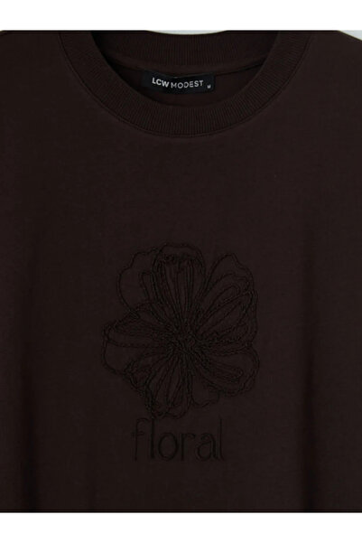 LC Waikiki Καφέ Μπλούζα με Κέντημα με λαιμόκοψη