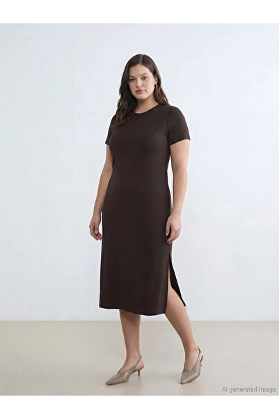 LC Waikiki Καφέ φόρεμα με λαιμόκοψη και σκίσιμο