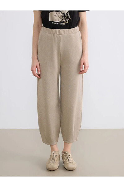 LC Waikiki Γυναικείο παντελόνι με ελαστική μέση σε μπεζ χρώμα