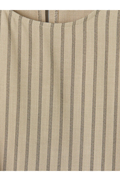 LC Waikiki Μπλούζα σε μπεζ χρώμα με ριγέ λινό ύφασμα και λαιμόκοψη ποδηλάτου