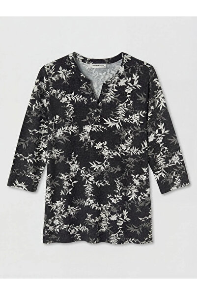 LC Waikiki Μαύρη μπλούζα με φλοράλ σχέδιο και ανοιχτό λαιμό