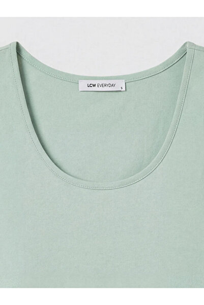 LC Waikiki Πράσινο γυναικείο μπλουζάκι με λαιμόκοψη σε σχήμα U