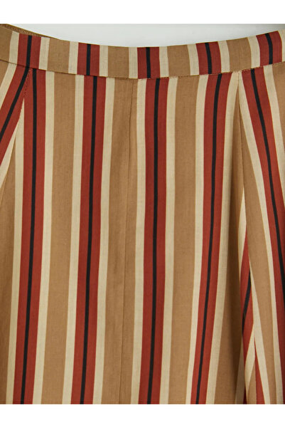 LC Waikiki Καφέ ριγέ φούστα σε γραμμή Α με κανονική εφαρμογή