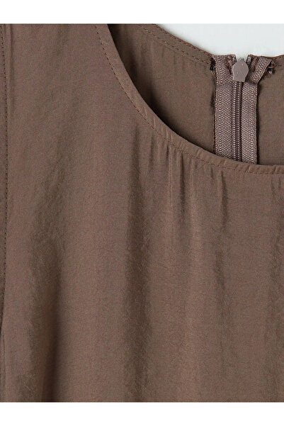 LC Waikiki Καφέ φόρεμα σε γραμμή Α με λαιμόκοψη ποδηλάτου και τσέπες