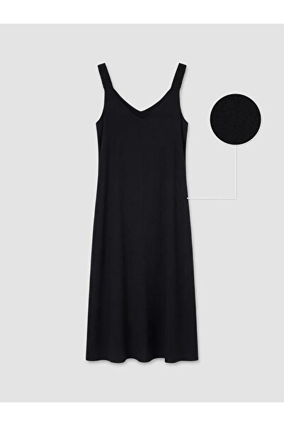 LC Waikiki Μαύρο φόρεμα σε γραμμή Α με λαιμόκοψη V και κορδόνι