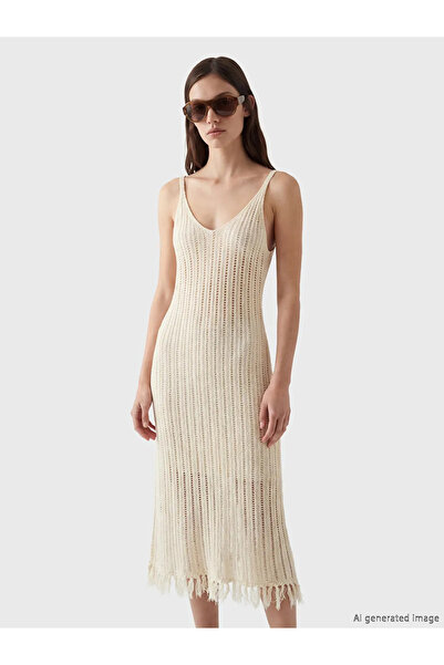 LC Waikiki Μπεζ φόρεμα παραλίας με V-λαιμόκοψη και διάτρητο σχέδιο με κρόσσια