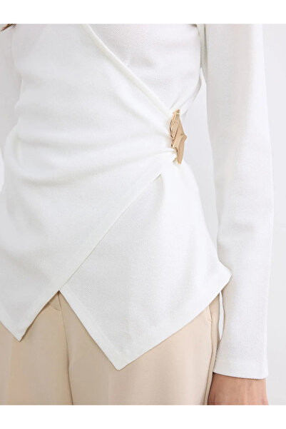 LC Waikiki Λευκή διπλόστρωτη μπλούζα με γιακά και κορδόνι