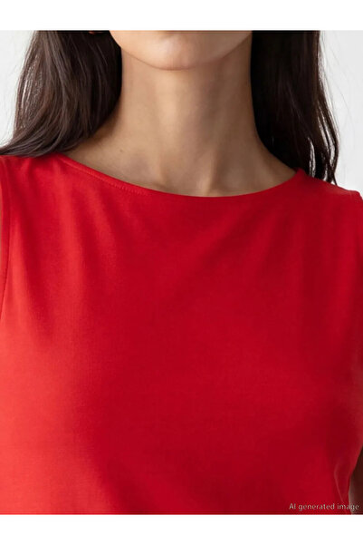 LC Waikiki Κόκκινο Γυναικείο Αθλητικό Τοπ με Λαιμόκοψη Καγιάκ