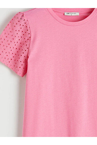 LC Waikiki Ροζ μπλούζα με λαιμόκοψη δαντελωτή πλέξη