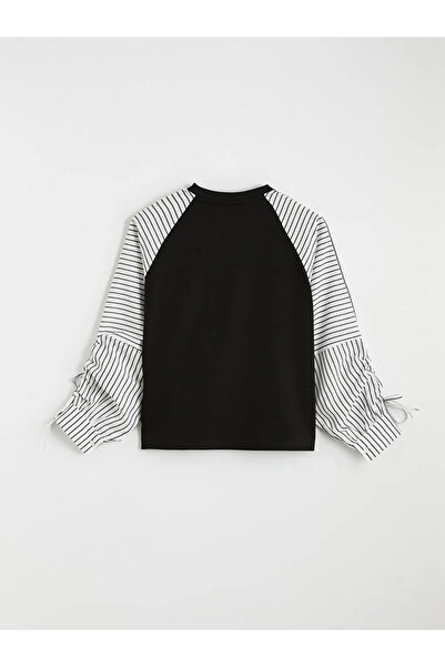 LC Waikiki Μαύρη ριγέ μπλούζα με λαιμόκοψη