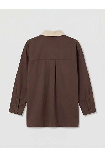 LC Waikiki Γυναικείο μπουφάν σε καφέ απόχρωση με γιακά σε αντίθεση και oversi...