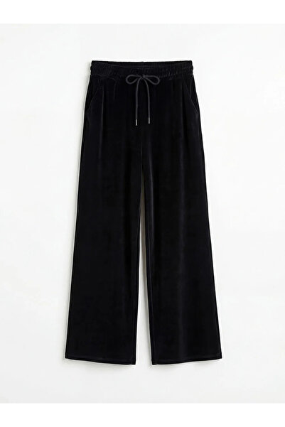 LC Waikiki Μαύρο βελούδινο γυναικείο παντελόνι φόρμας με ελαστική μέση