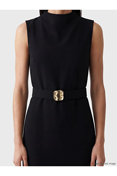 LC Waikiki Μαύρο φόρεμα με ψηλό γιακά και ζώνη με σκίσιμο