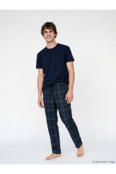 LC Waikiki Standardfit Checked Embroidered Men's Pajama Bottoms from Uzg Stor...