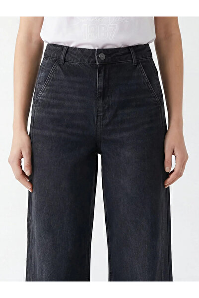 LC Waikiki Μαύρο γυναικείο τζιν παντελόνι με φαρδύ πόδι