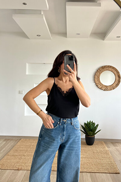 butikhola Black Lace Detailed Strappy Blouse