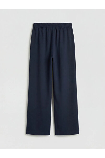 LC Waikiki Γυναικείο παντελόνι με ελαστική μέση σε μπλε ναυτικό χρώμα