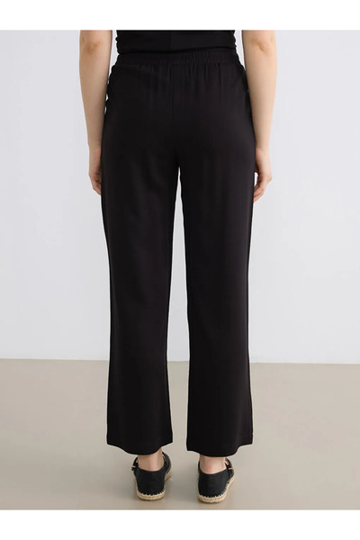 LC Waikiki Μαύρο ελαστικό γυναικείο παντελόνι μέσης