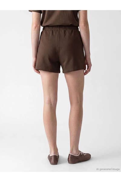 LC Waikiki Καφέ γυναικείο σορτς με ελαστική μέση