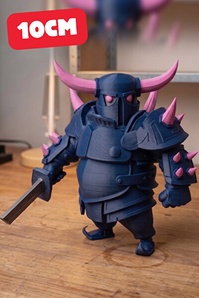 Genç 3D P.E.K.K.A Figürü - 10cm - Clash of Clans Dekoratif Masaüstü Heykel