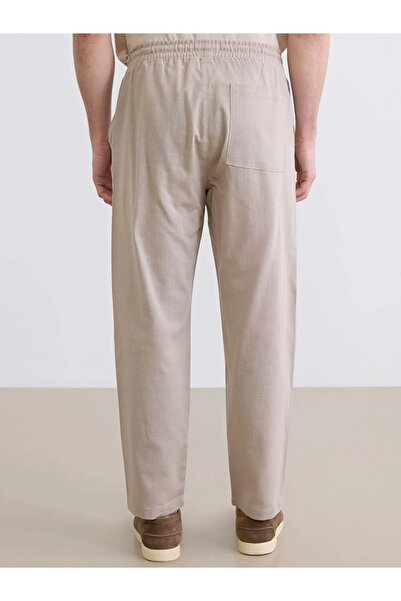 LC Waikiki Ανδρικό παντελόνι Gabardine Standard Fit σε μπεζ χρώμα