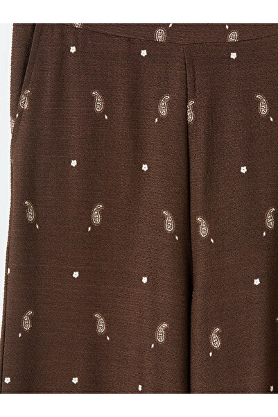 LC Waikiki Καφέ Γυναικείο Παντελόνι με Ελαστική Μέση Με σχέδιο