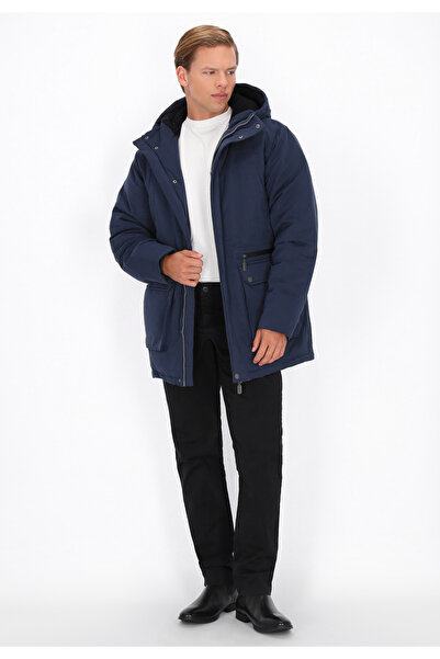 Dreimaster Παρκά