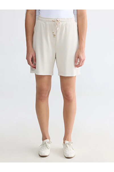 LC Waikiki Γκρι γυναικείο σορτς με ελαστική μέση και απαλή υφή