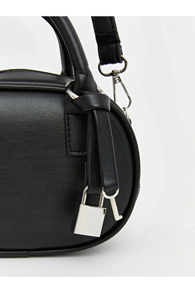 LC Waikiki Γυναικεία τσάντα ώμου Black Leather Look