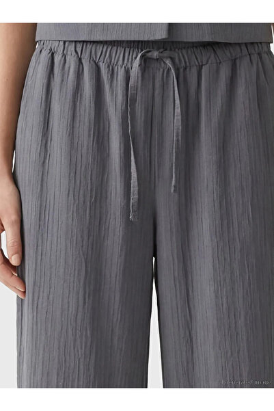 LC Waikiki Γυναικείο παντελόνι με ελαστική μέση ανθρακί