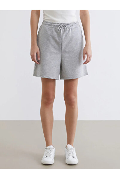 LC Waikiki Γκρι γυναικείο σορτς με ελαστική μέση