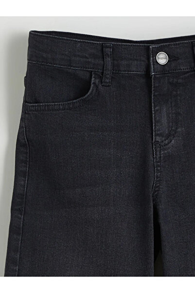 LC Waikiki Μαύρο βασικό τζιν σορτς για αγόρια