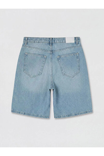 LC Waikiki Γυναικείο τζιν σορτς Blue Bermuda Fit