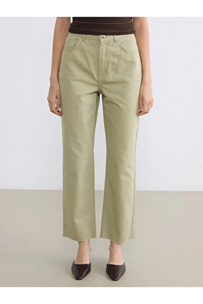 LC Waikiki Πράσινο γυναικείο παντελόνι Gabardine σε κανονική εφαρμογή