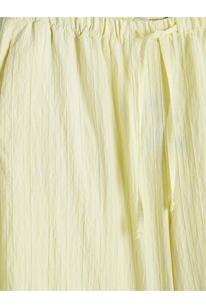 LC Waikiki Κίτρινο γυναικείο παντελόνι με ελαστική μέση και υφή