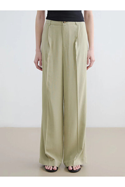 LC Waikiki Χακί Γυναικείο Πλισέ Παντελόνι με Χαλαρή Εφαρμογή από Μείγμα Λινού