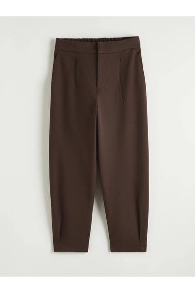 LC Waikiki Καφέ Γυναικείο Υφασμάτινο Παντελόνι με Ελαστική Μέση Με πιέτες