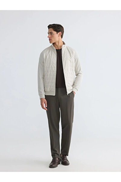 LC Waikiki Ανδρικό φούτερ με φερμουάρ σε μπεζ χρώμα με όρθιο γιακά