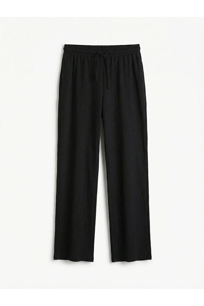 LC Waikiki Μαύρο γυναικείο παντελόνι με ελαστική μέση