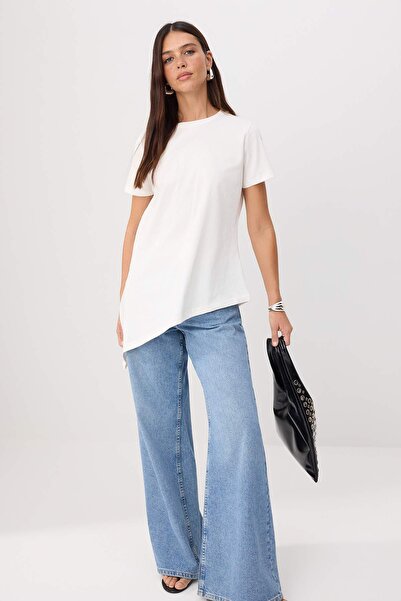 Συλλογή Trendyol Εκρού Απλή Μπλούζα με Κανονική Λαιμόκοψη και Κοντό Μανίκι, 1...