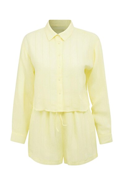Συλλογή Trendyol Κίτρινο υφαντό υπερμεγέθη μίνι πουκάμισο παραλίας και σορτς ...