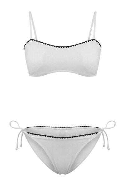 Συλλογή Trendyol Εκρού Μπραλέτα με Κεντητή Λεπτομέρεια, Κανονική Μέση, Σετ Μπ...