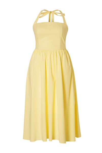 Trendyol Curve Κίτρινο υφαντό φόρεμα μεγάλου μεγέθους Finike TBBSS26AH00054