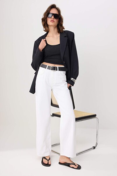 Συλλογή Trendyol Λευκό DOLPHINE ψηλόμεσο τζιν 100% βαμβακερό με φαρδιά μπατζά...