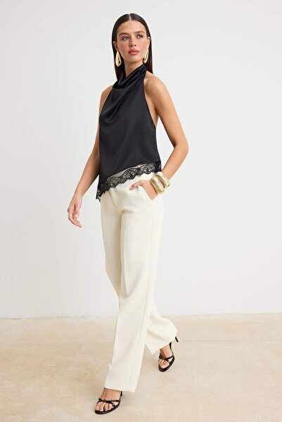 Συλλογή Trendyol Μαύρη αμάνικη υφαντή σατέν μπλούζα με ίσιο γιακά Degaje TPRS...