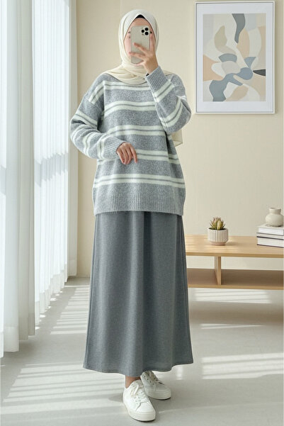 Modamorfo Πουλόβερ με στρογγυλή λαιμόκοψη και ρίγες από μαλακό πλεκτό ύφασμα ...