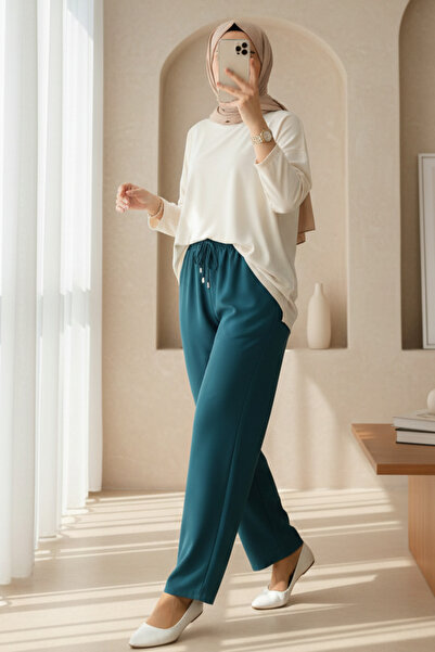 Modamorfo Παντελόνι με διπλές τσέπες, ελαστική μέση και λεπτομέρεια με κορδόν...