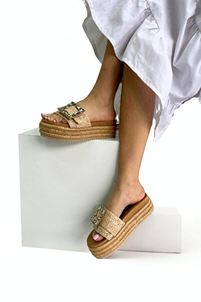inizio Ψάθινες γυναικείες παντόφλες με πέτρα EW7076