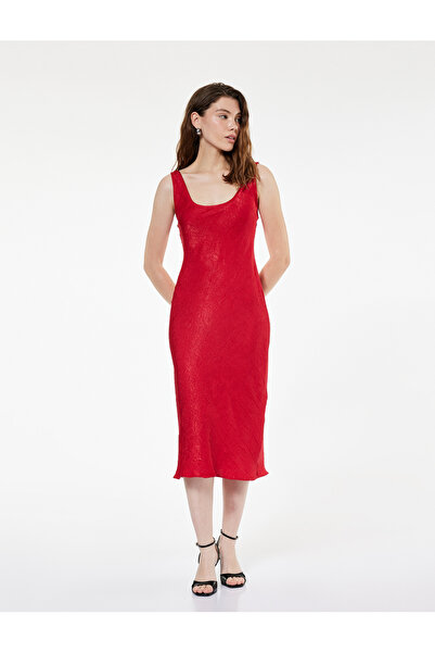 Koton Slim Fit Αμάνικο Μακρύ Σατέν Φόρεμα με Χοντρό λαιμόκοψη